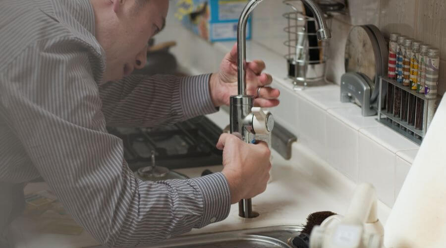 Expert burst pipe repair services in Alvarado, TX